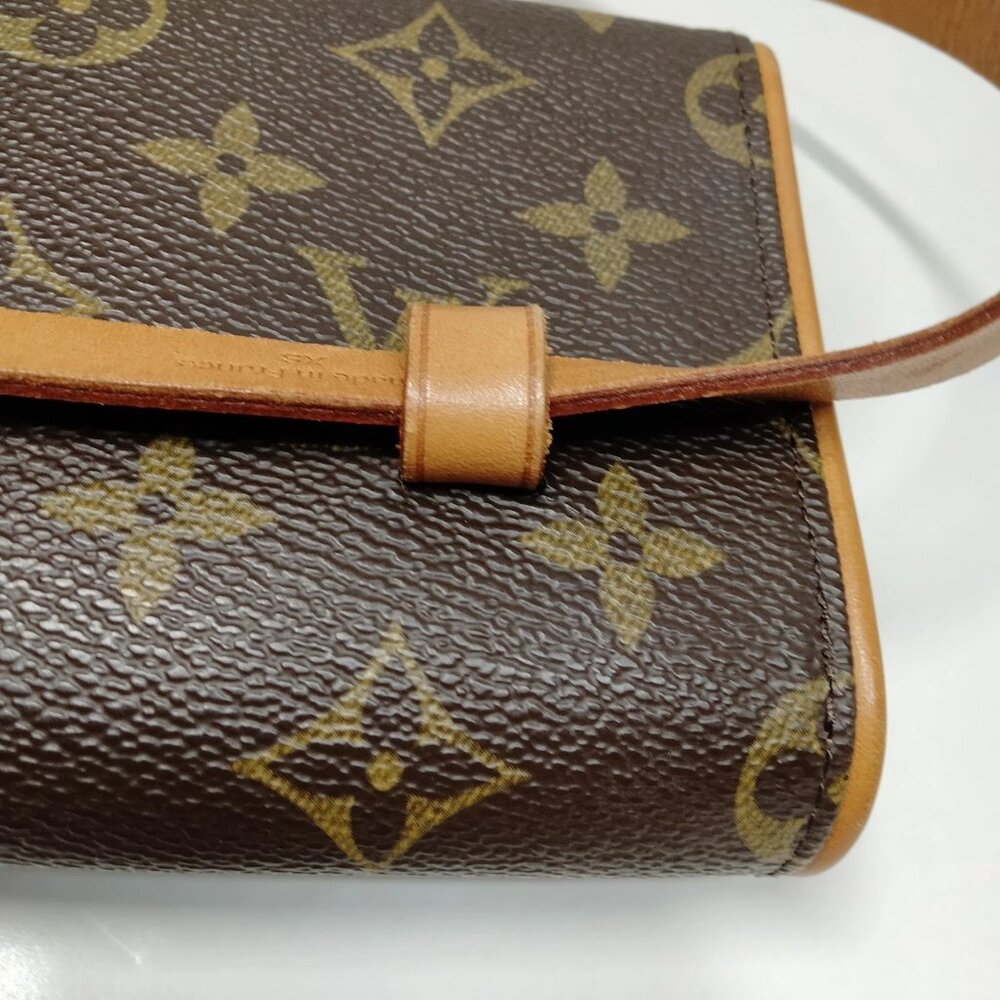 Authentic Louis Vuitton Pochette Florentine Monogram Waist Bag mn434-030326 - Picture 6 of 15